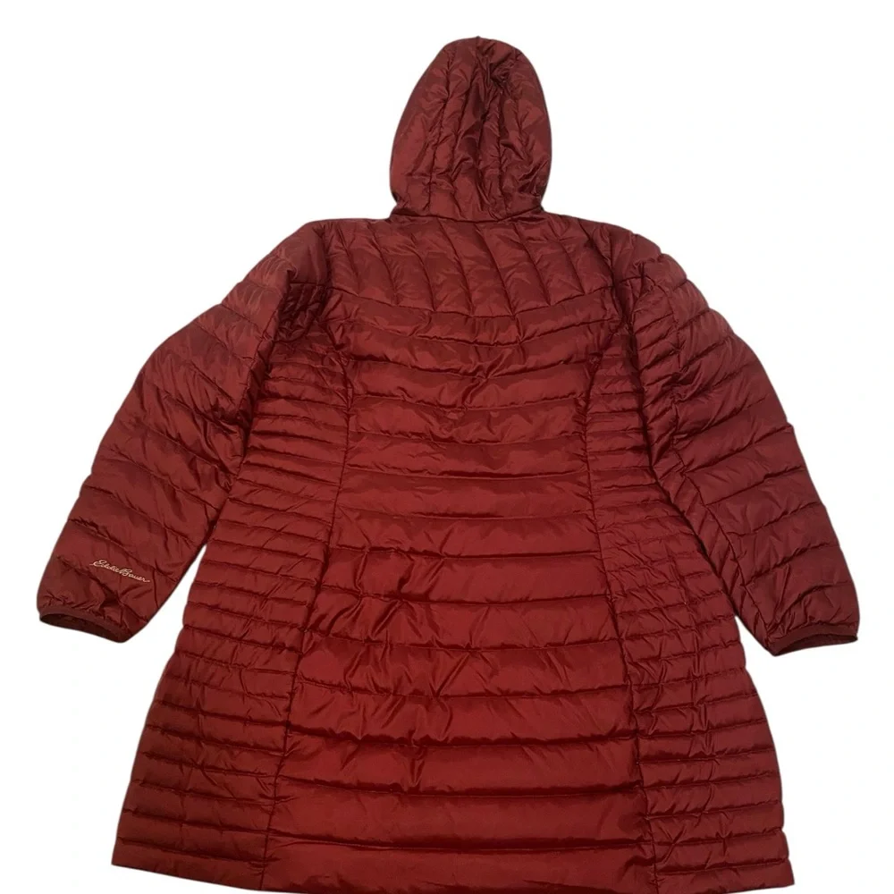 Eddie Bauer Women's Microlight Quilted Hooded Puffer Coat - Deep Red XL - Picture 3 of 7